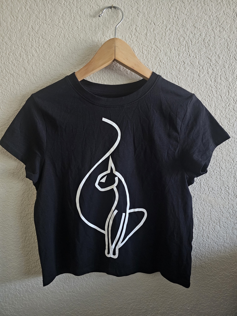 Vintage Y2K Baby Phat Black Graphic Baby Tee 🐾